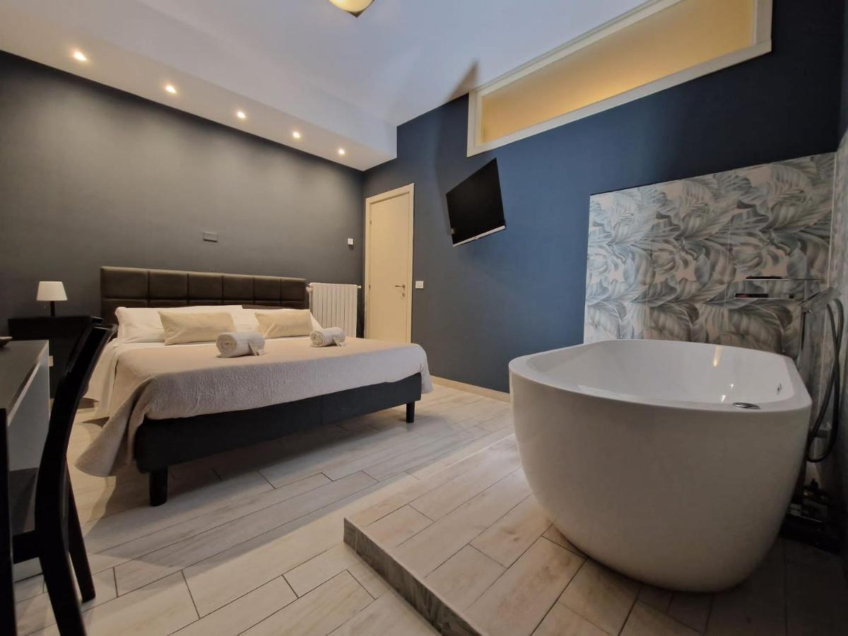 Apartments Amica Taranto Ngoại thất bức ảnh